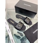 CHANEL 23Ss new diamond check chain double C buckle metal heel slippers sheepskin lining