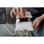 𝗖𝗛𝗔𝗘𝗡𝗟✦2021 Early Autumn New Double Ball Phone Bag 🤍 White