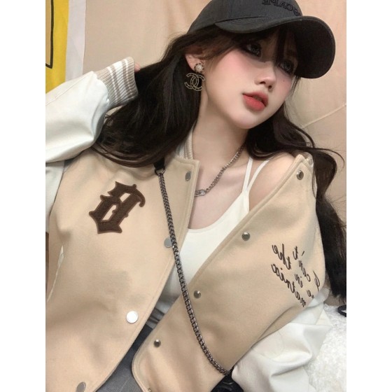 CHANEL🇫🇷Xiaoxiang Swarovski crystal diamond leather string letter pearl earrings earrings