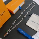 Louis Vuitton vintage silver necklace, couple's version, chain length 60 cm, changeable
