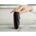 𝗖𝗛𝗔𝗘𝗡𝗟✦ 𝗖𝗹𝗮𝘀𝗶𝗰 𝗙𝗹𝗮𝗽 France 🇫🇷 Imported [HASS] Original Calfskin 🐂 Classic Trifold Wallet Black Silver