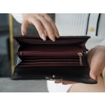 𝗖𝗛𝗔𝗘𝗡𝗟✦ 𝗖𝗹𝗮𝘀𝗶𝗰 𝗙𝗹𝗮𝗽 Using Italian 🇮🇹 import "𝗚𝗥" original lambskin 🐑 classic two-fold long clip black cow gold