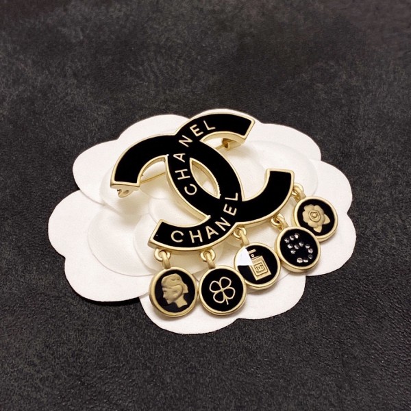 CHANEL🇫🇷Xiao Xiang brooch