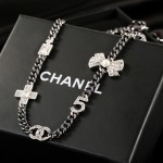 CHANEL🇫🇷Xiaoxiang new bow necklace