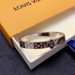 Louis Vuitton bracelet in 14kt fine colour