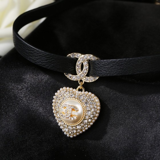CHANEL🇫🇷Xiaoxiang new love heart💗 necklace