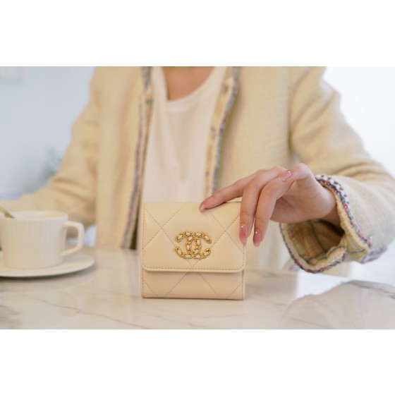 𝗖𝗛𝗔𝗘𝗡𝗟✦In goatskin leather🐐 19 Series Short Clip Milk Tea Apricot