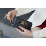 𝗖𝗛𝗔𝗘𝗡𝗟✦In goatskin leather🐐 Series 19 Zip Wallet Black Gold