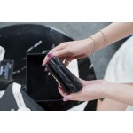 𝗖𝗛𝗔𝗘𝗡𝗟✦In goatskin leather 🐐 Wallet with short clip from the 19 series Black gold