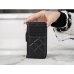 𝗖𝗛𝗔𝗘𝗡𝗟✦In exclusive channel special lambskin 🐑Classic zippered coin card case Black 🖤