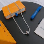 Louis Vuitton vintage silver necklace, couple's version, chain length 60 cm, changeable