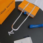 Louis Vuitton vintage silver necklace, couple's version, chain length 60 cm, changeable