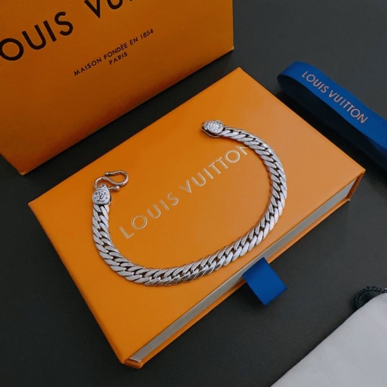 Louis Vuitton vintage silver bracelet couple's version 22cm20cm18cm changeable length