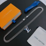 Louis Vuitton vintage silver necklace, couple's version, chain length 60 cm, changeable