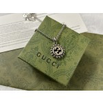 𝐆𝐮𝐜𝐜𝐢 Double G Sunflower Necklace