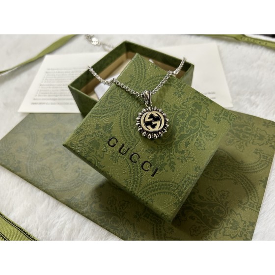 𝐆𝐮𝐜𝐜𝐢 Double G Sunflower Necklace