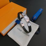 Louis Vuitton Cowhide bracelet, couple's style, length 22cm, adjustable and changeable