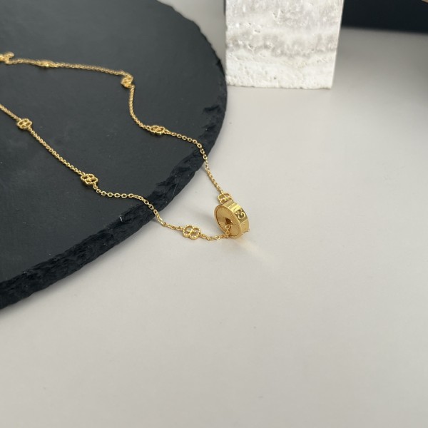 𝐆𝐮𝐜𝐜𝐢 ICON series hollow heart pendant love necklace