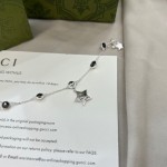 𝐆𝐮𝐜𝐜𝐢 Pentagram Cat Black Spinel Bracelet