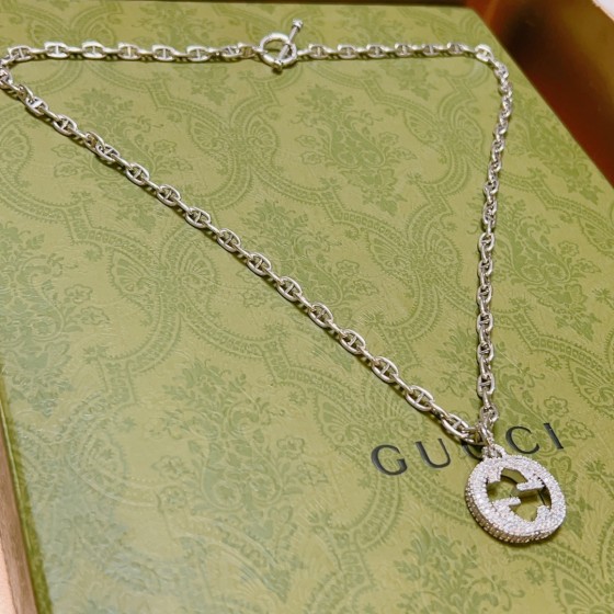 𝐆𝐮𝐜𝐜𝐢Forest of Rage Series