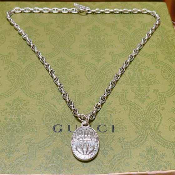 𝐆𝐮𝐜𝐜𝐢Forest of Rage Series