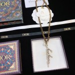Dior new CD letter necklace