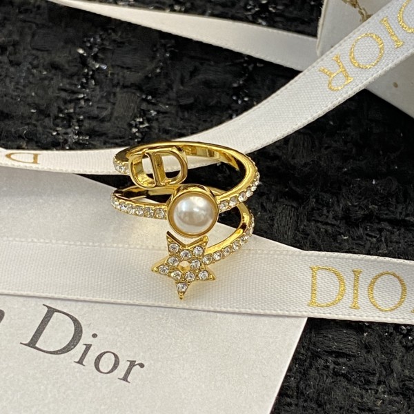 Dior ring