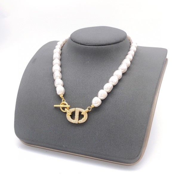 Dior necklace