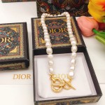 Dior necklace
