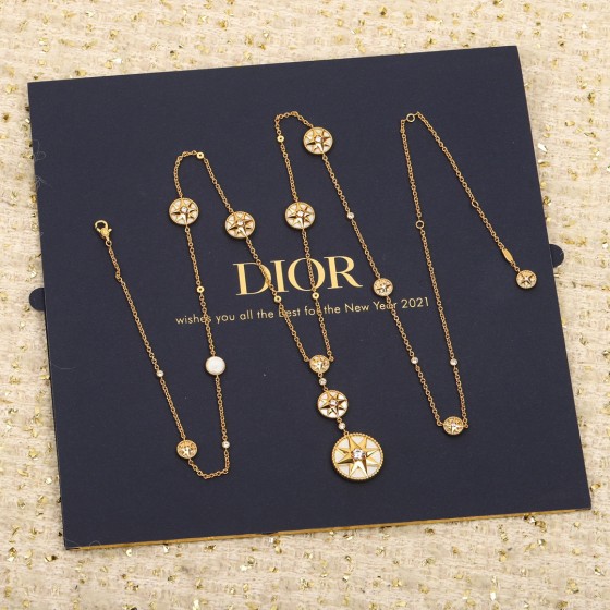 Dior necklace