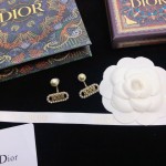 Dior stud earrings