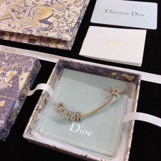 Dior JADIOR series ear cuffs