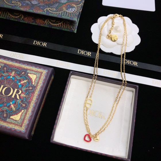 Dior necklace