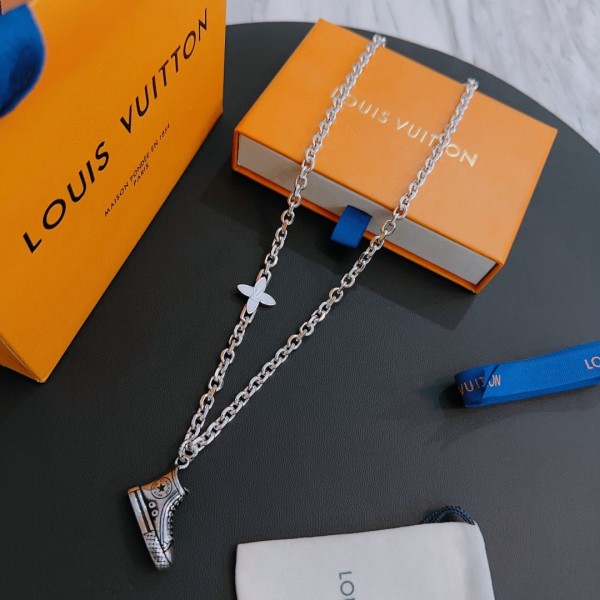 Louis Vuitton Rockabilly punk thai silver vintage silver necklace for couples with 60cm adjustable length