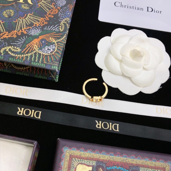 Dior CD ring