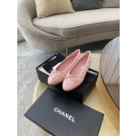 CHANEL ballerinas are timeless classics. Stay elegant Imported water-dyed sheepskin