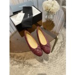 CHANEL ballerinas are timeless classics. Stay elegant Imported water-dyed sheepskin