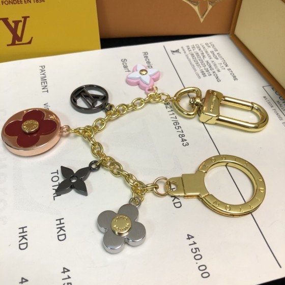 Louis Vuitton Lv Keychain Chain bag accessory