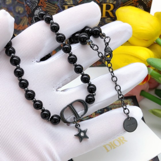 Dior necklace