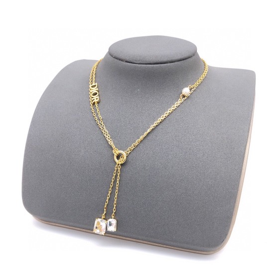 Dior necklace
