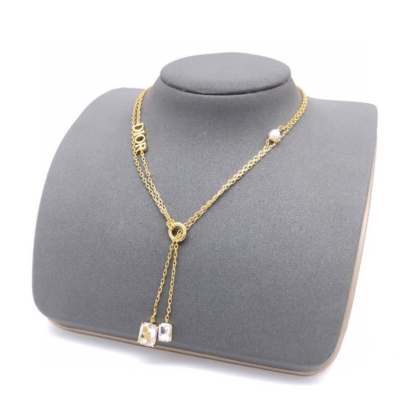 Dior necklace