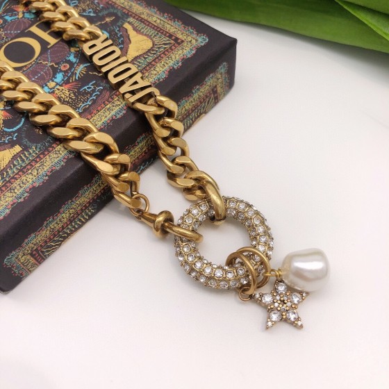 Dior necklace