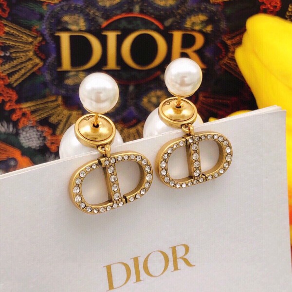 Dior earrings