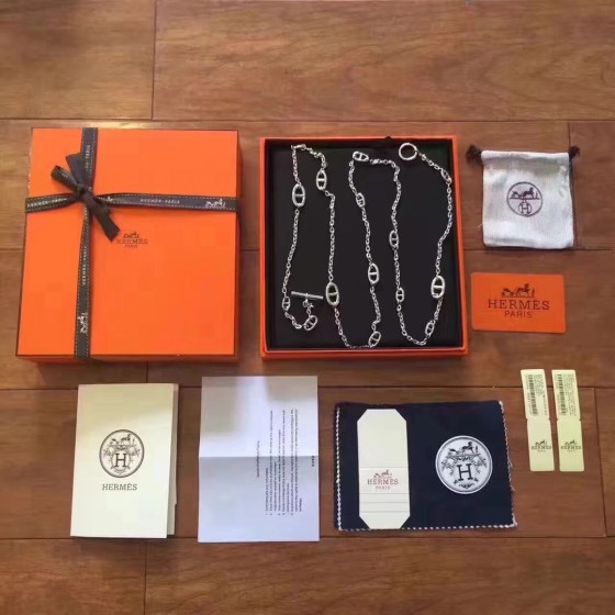 Hermes necklace