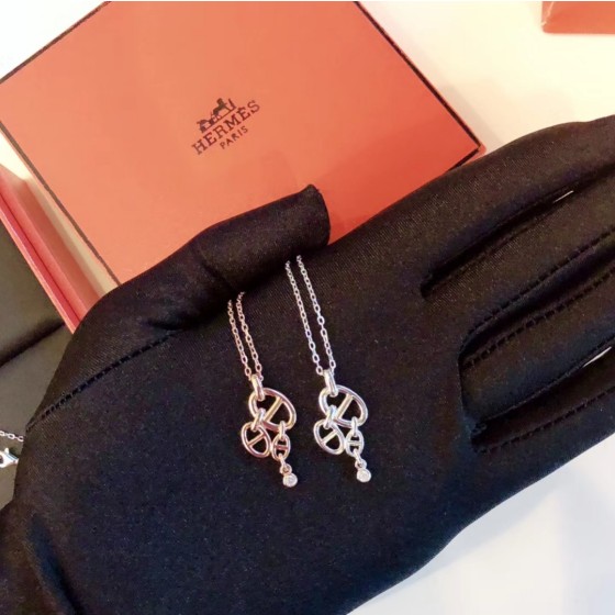 Hermes necklace