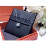 Hermes necklace