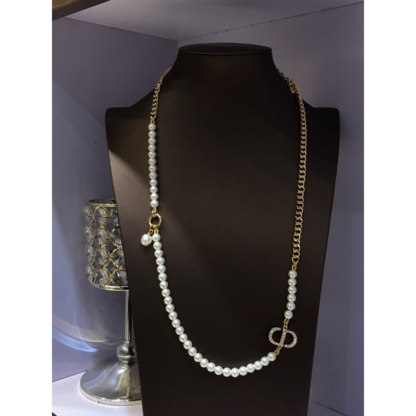 Dior necklace