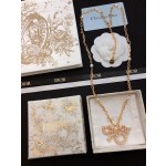 Dior necklace