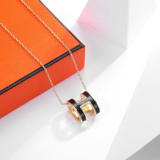 Hermes necklace
