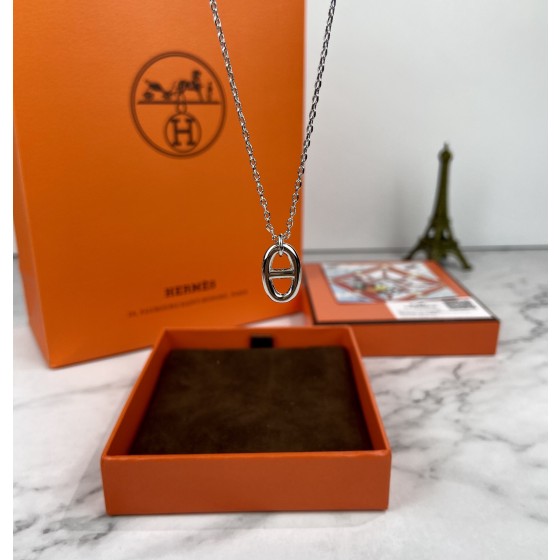 Hermes necklace